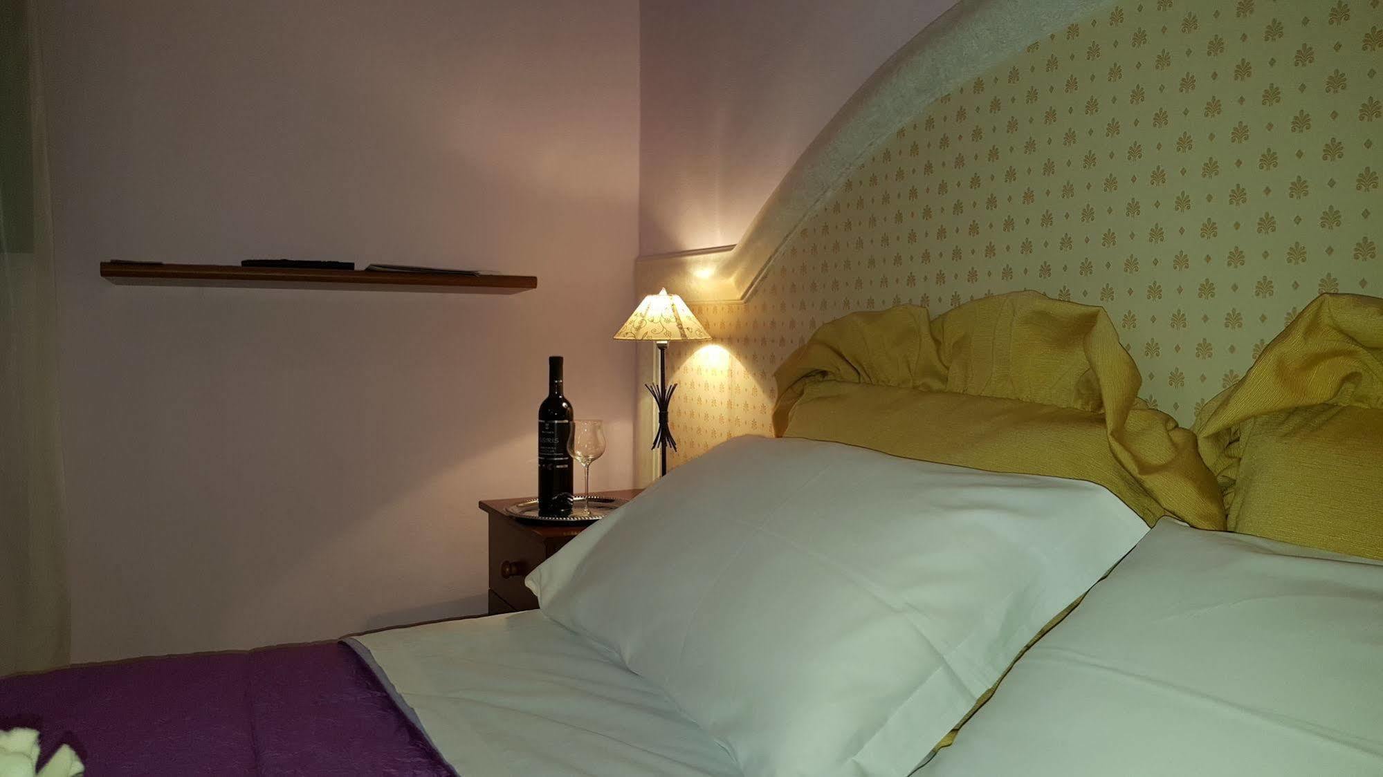 B&B Monte Dei Pegni Агридженто Экстерьер фото